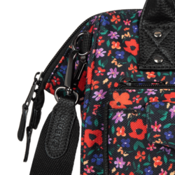 SAC EN BANDOULIERE CROSSBODY ADVENTURER M CABAIA MAUPITI www.solene-maroquinerie.fr