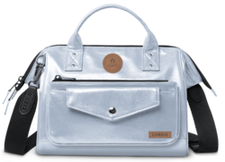 SAC EN BANDOULIERE CROSSBODY ADVENTURER M CABAIA FIJI www.solene-maroquinerie.fr