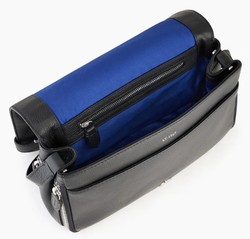 PETIT SAC BANDOULIERE LE TANNEUR SIMONE EN CUIR GRAIN NOIR TMON1200N01 www.solene-maroquinerie.fr