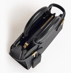 PETIT SAC A MAIN EN CUIR LE TANNEUR EMILIE SIGNATURE T NOIR TEMI1600N01 www.solene-maroquinerie.fr