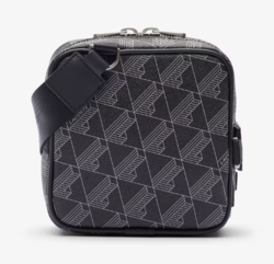 SAC A BANDOULIERE THE BLEND LACOSTE MONOGRAM NOIR GRIS NH4842LX H45 www.solene-maroquinerie.fr