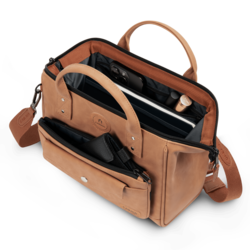 SAC EN BANDOULIERE CROSSBODY ADVENTURER M CABAIA MOSCOU www.solene-maroquinerie.fr