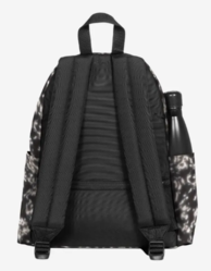 EK0A5BG4 3O2 VOLCANO BLACK SAC  DOS EASTPAK DAY PAK'R 24 LITRES www.solene-maroquinerie.fr