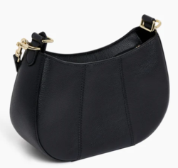 PETIT SAC DEMI LUNE LE TANNEUR JULIETTE EN CUIR GRAIN NOIR TJET1050N01 www.solene-maroquinerie.fr