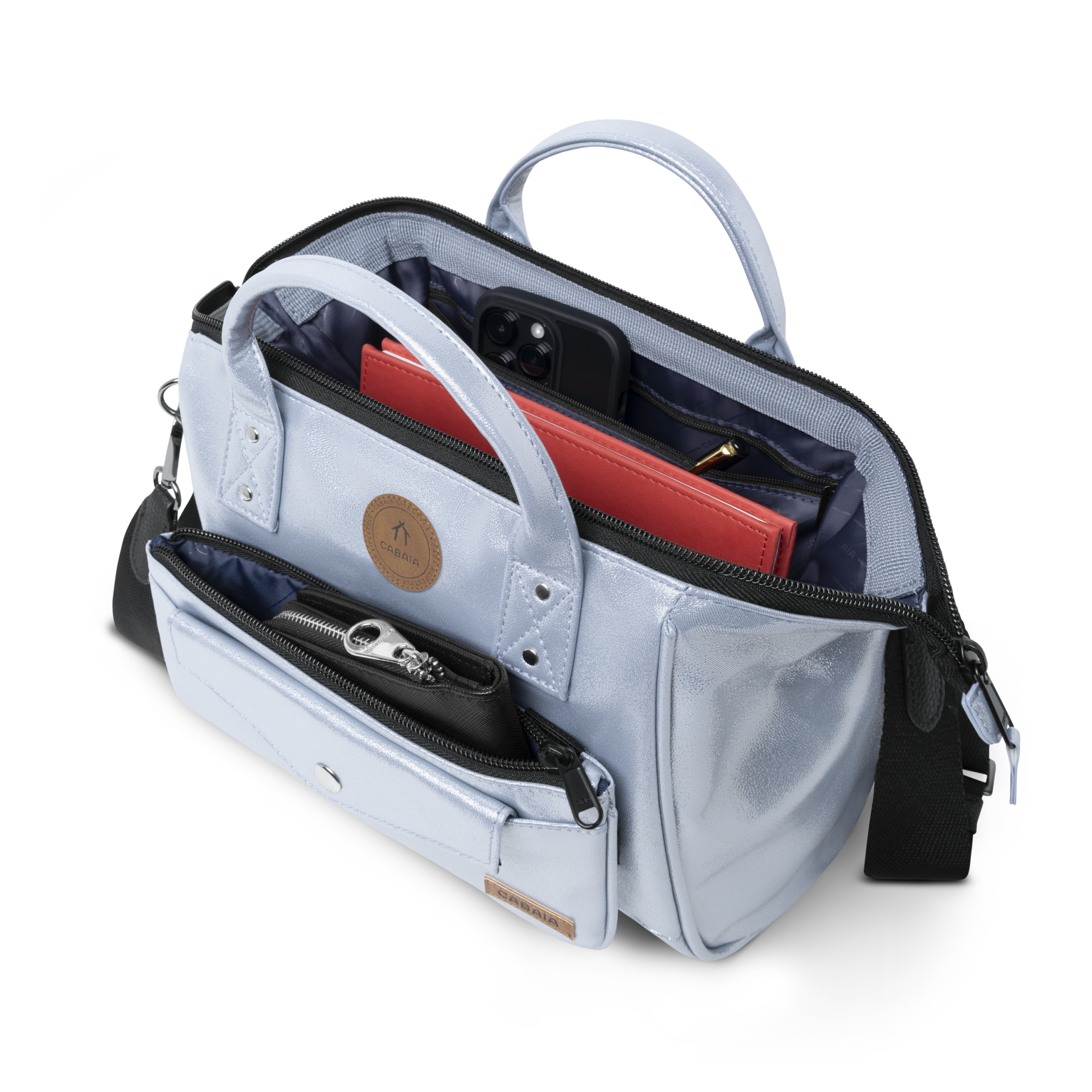 SAC EN BANDOULIERE CROSSBODY ADVENTURER M CABAIA FIJI www.solene-maroquinerie.fr 2