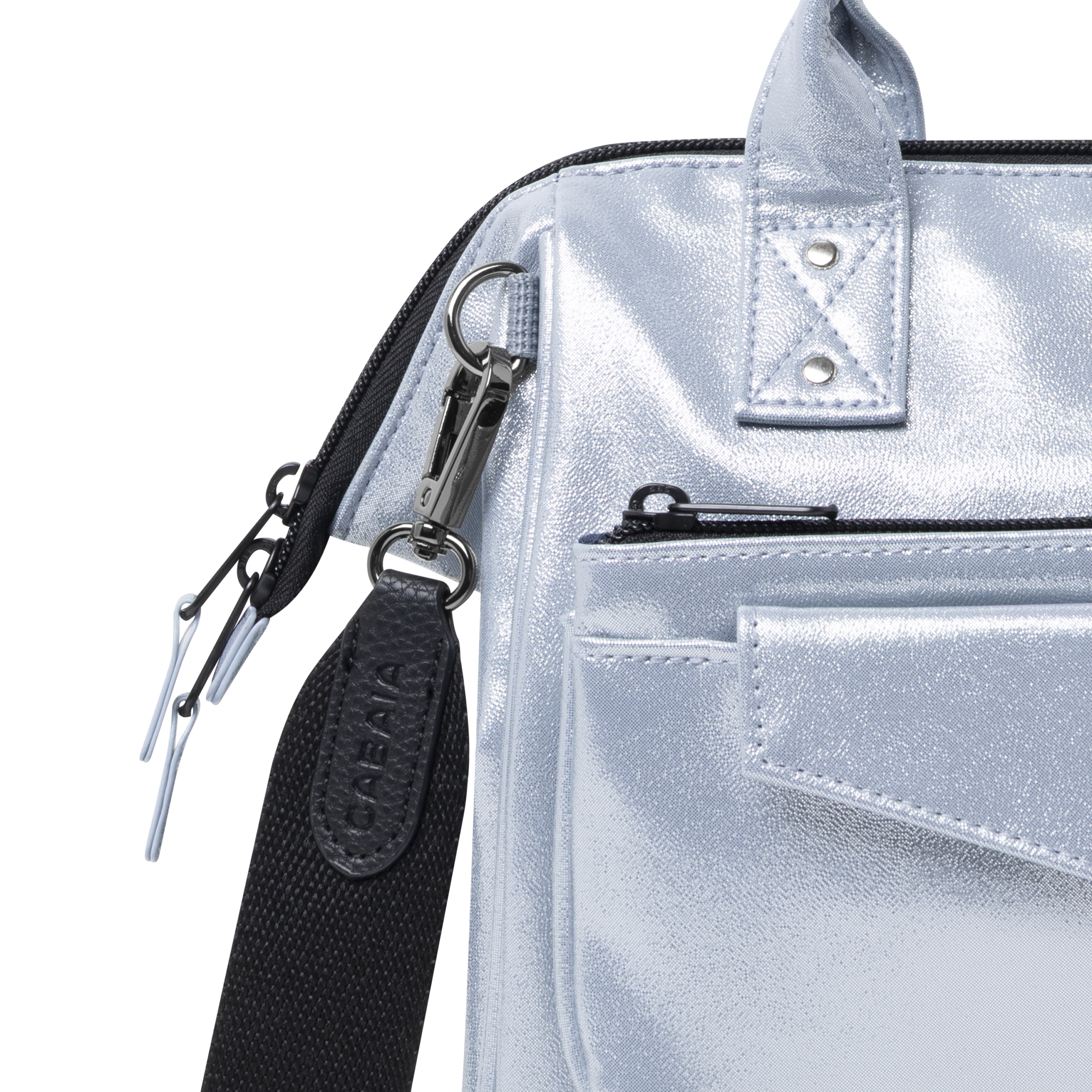 SAC EN BANDOULIERE CROSSBODY ADVENTURER M CABAIA FIJI www.solene-maroquinerie.fr 5
