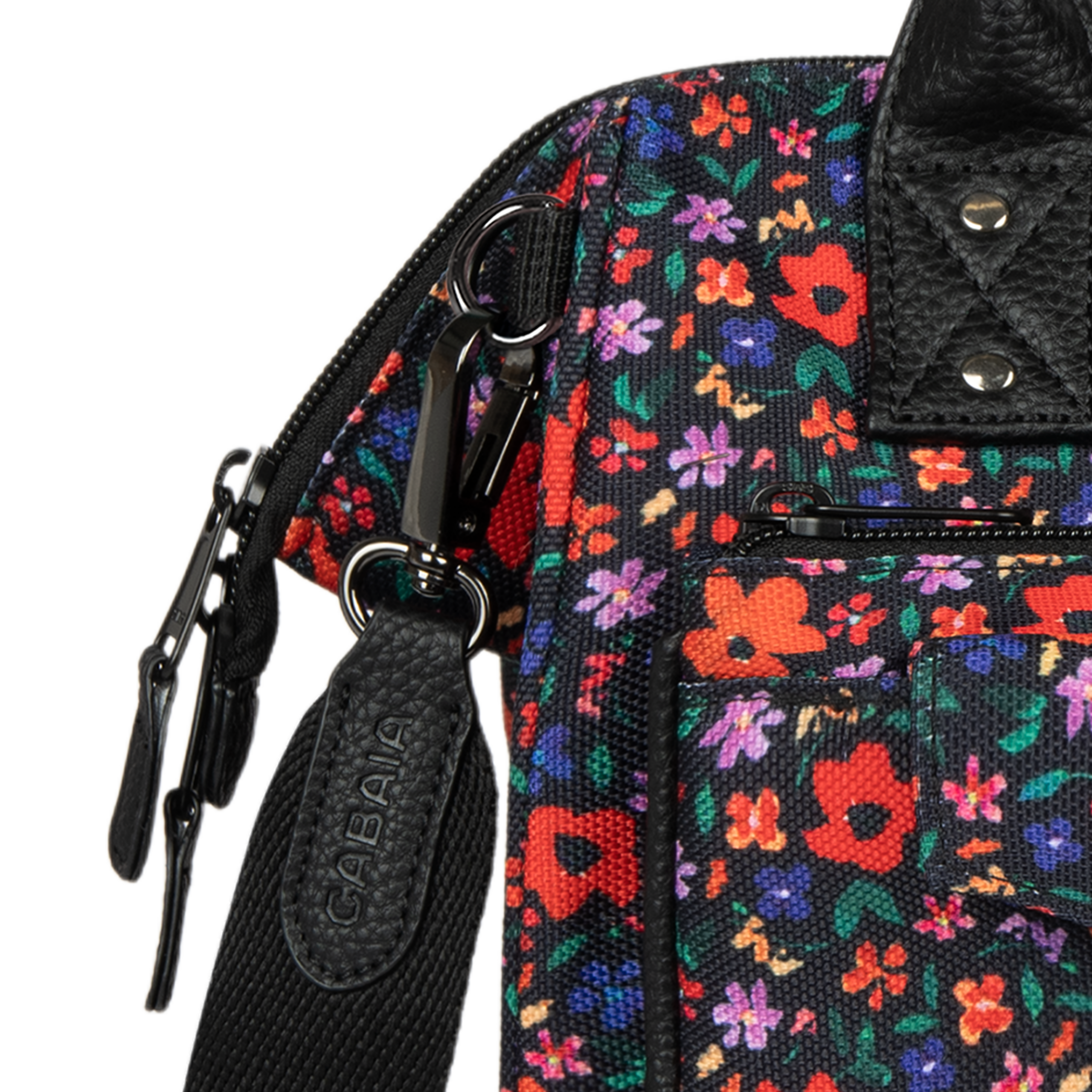 SAC EN BANDOULIERE CROSSBODY ADVENTURER M CABAIA MAUPITI www.solene-maroquinerie.fr 5