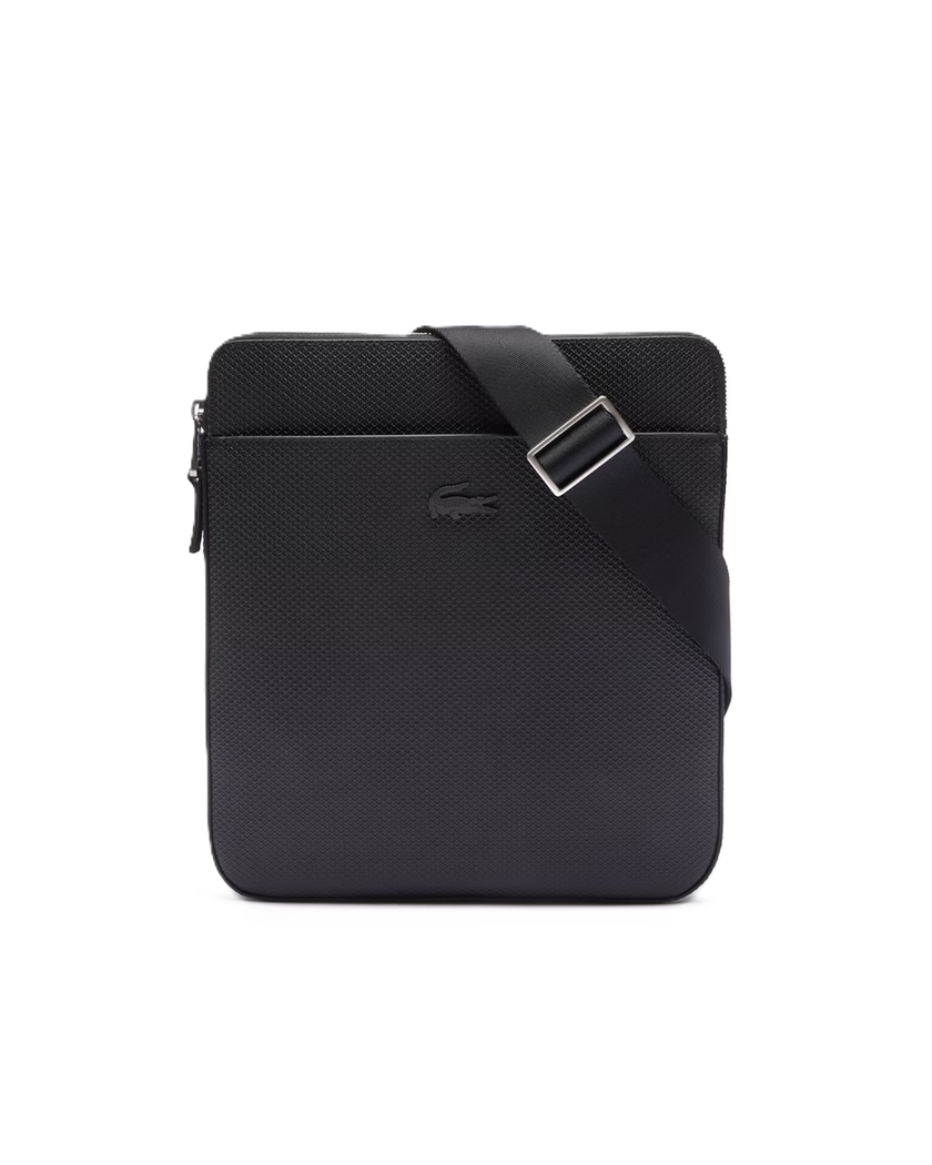 SACOCHE A BANDOULIERE EN CUIR LACOSTE CHANTACO NOIR NH2815CE 000 www.solene-maroquinerie.fr