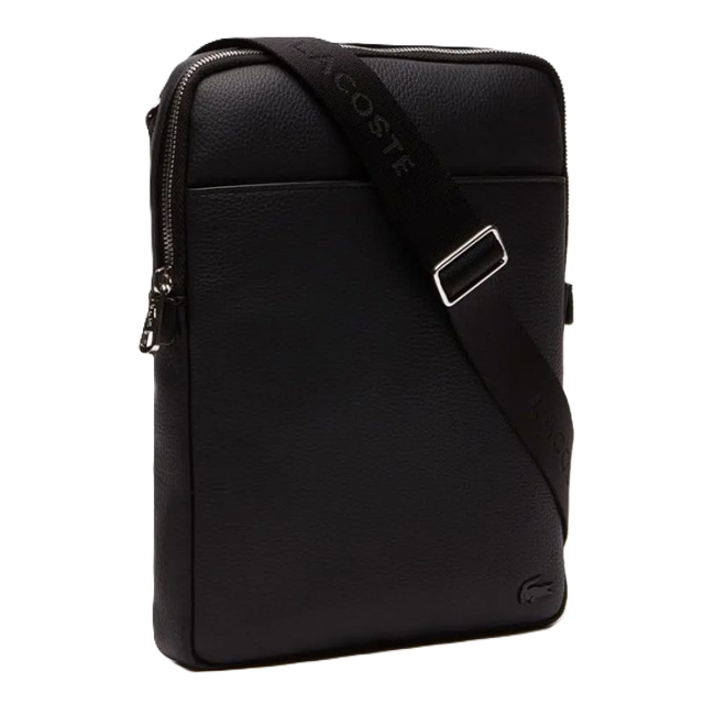 SACOCHE PLATE ZIPPÉE LACOSTE GAEL SIMILICUIR GRAINÉ NH2840GL 000 www.solene-maroquinerie.fr 2