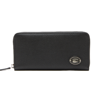 PORTEFEUILLE ZIPPÉ EN CUIR GRAINÉ AVEC PLAQUE MÉTALLIQUE LACOSTE NOIR NF3937GZ 000 www.solene-maroquinerie.fr