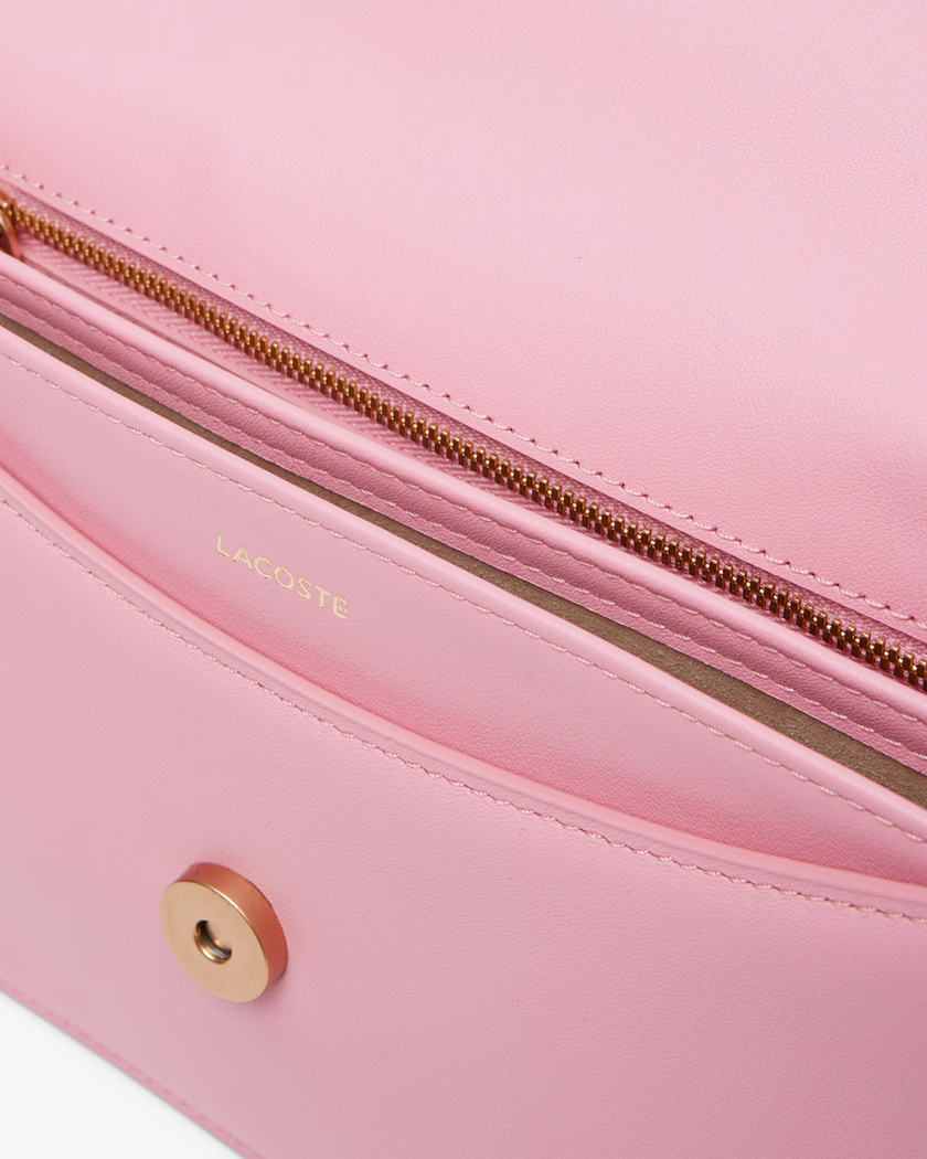 SAC A BANDOULIERE EN CUIR LACOSTE TENNIS BLISS PEONY NF5105IT R30 www.solene-maroquinerie.fr 4