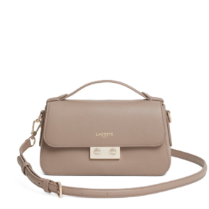 SAC A BANDOULIERE LACOSTE CHAMPS-ELYSÉES TAUPE NF5099PH N81 www.solene-maroquinerie.fr