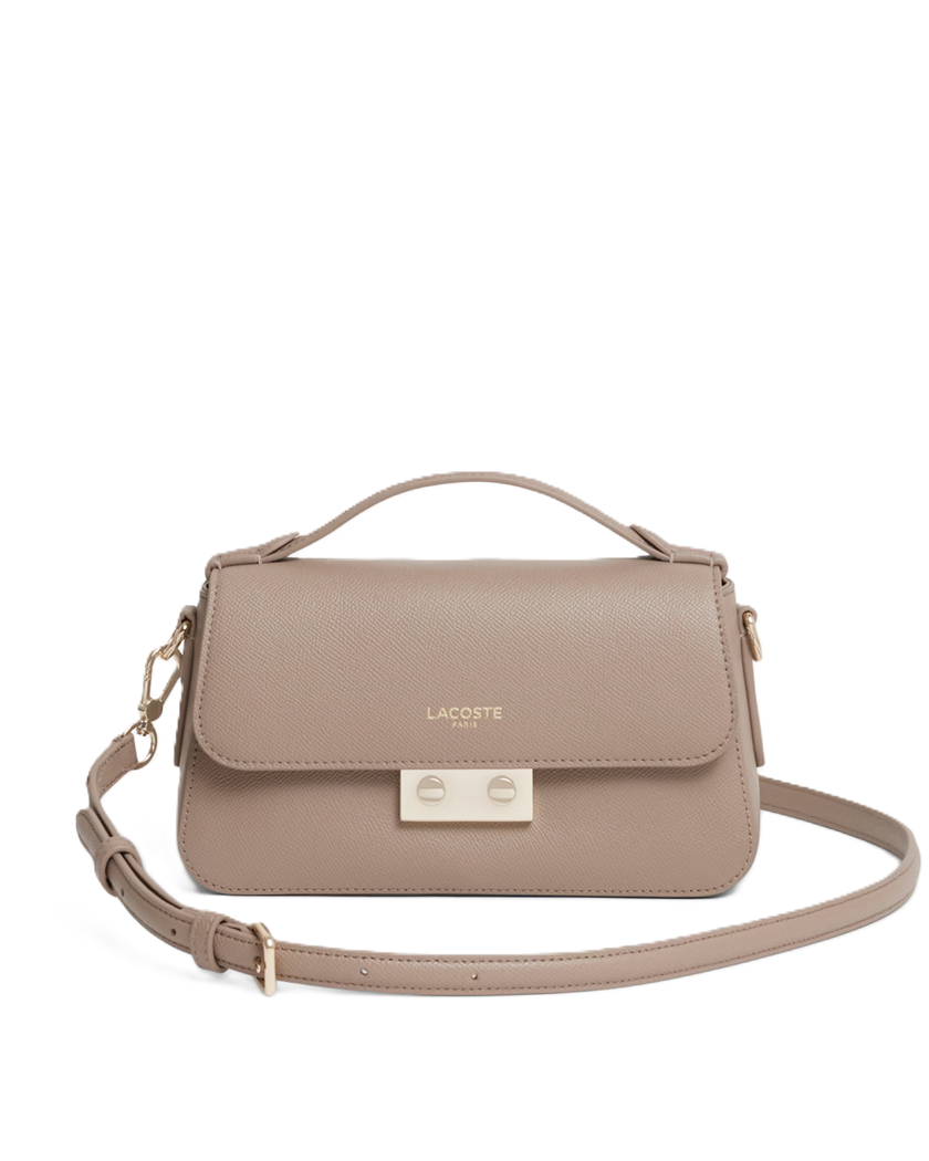 SAC A BANDOULIERE LACOSTE CHAMPS-ELYSÉES TAUPE NF5099PH N81 www.solene-maroquinerie.fr