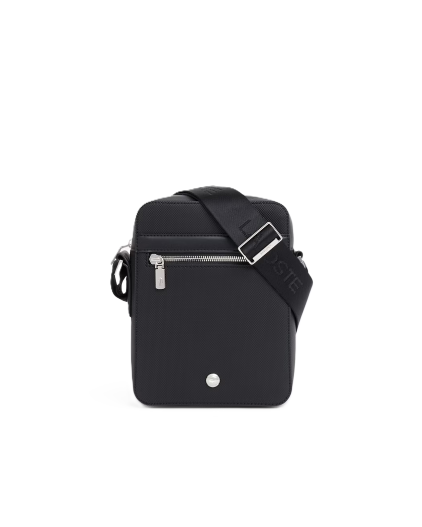 SACOCHE VERTICALE EN PETIT PIQUÉ LACOSTE LANGON NOIR NH5272HW 000 www.solene-maroquinerie.fr
