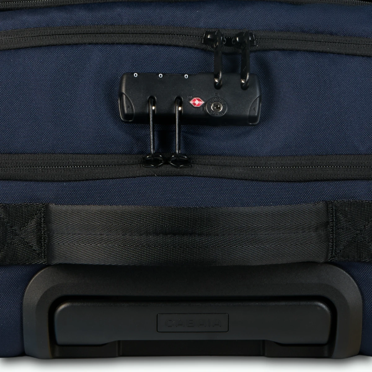 VALISE SOUPLE 4 ROUES CABAIA SOFTSUITCASE 4 WHEELS MEDIUM REYKJAVIK www.solene-maroquinerie.fr 4